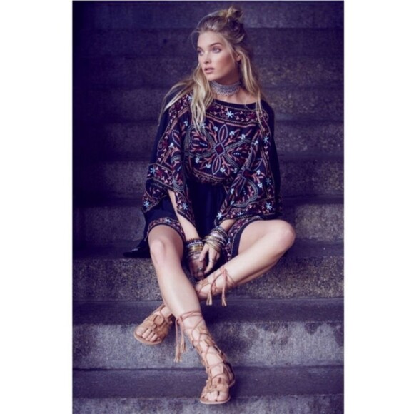 Free People Batiste Frida Black Embroidered Mini Dress Bell Sleeve S Small - Picture 8 of 16